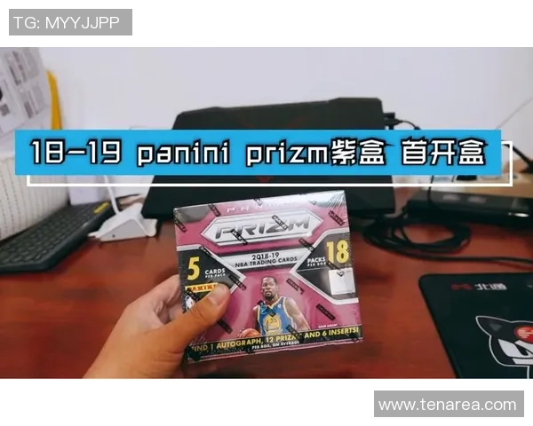 帕尼尼限量版球星卡足球手镭盒精彩亮相收藏价值倍增