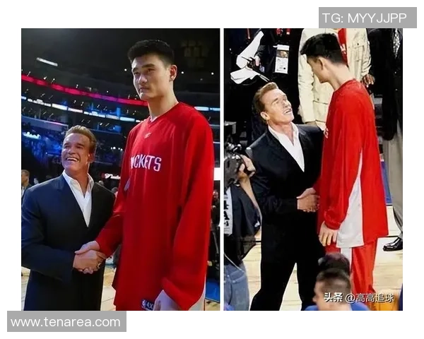 姚明与世界足球巨星亲密互动 见面会精彩瞬间引爆球迷热议 姚明与世界足球巨星亲密互动 见面会精彩瞬间引爆球迷热议